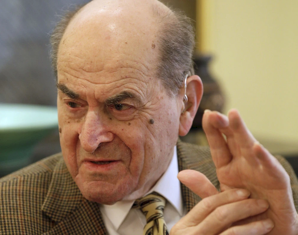 Henry Heimlich overleden (dr-henry-heimlich-f32aecbdcc34af4f.jpg)