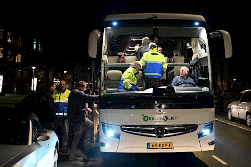 Afbeelding: SnelleVliet bus brengt EHBO vereniging naar Werkendam (dsc_9984.jpg)